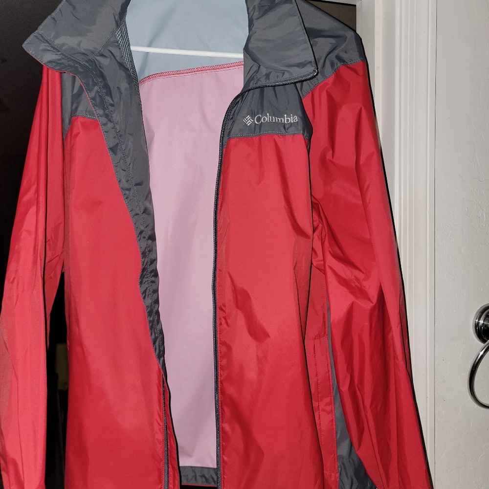 Columbia windbreaker red and grey size Medium